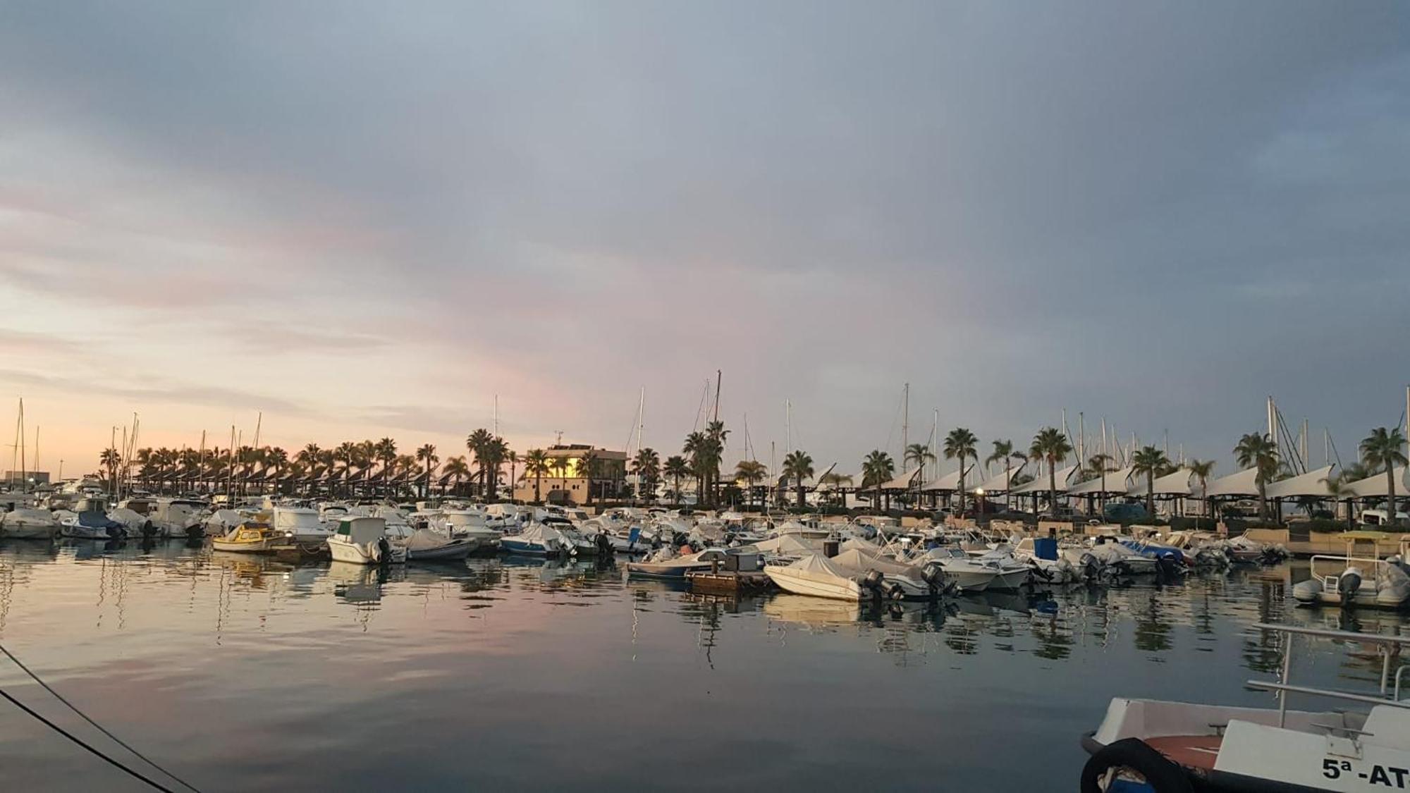 Apartamento Pepi Adults Only Santa Pola Eksteriør bilde